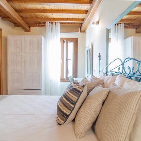Villa Theodora View Apartments Thalia آغيوس غيوريوس باغون المظهر الخارجي الصورة