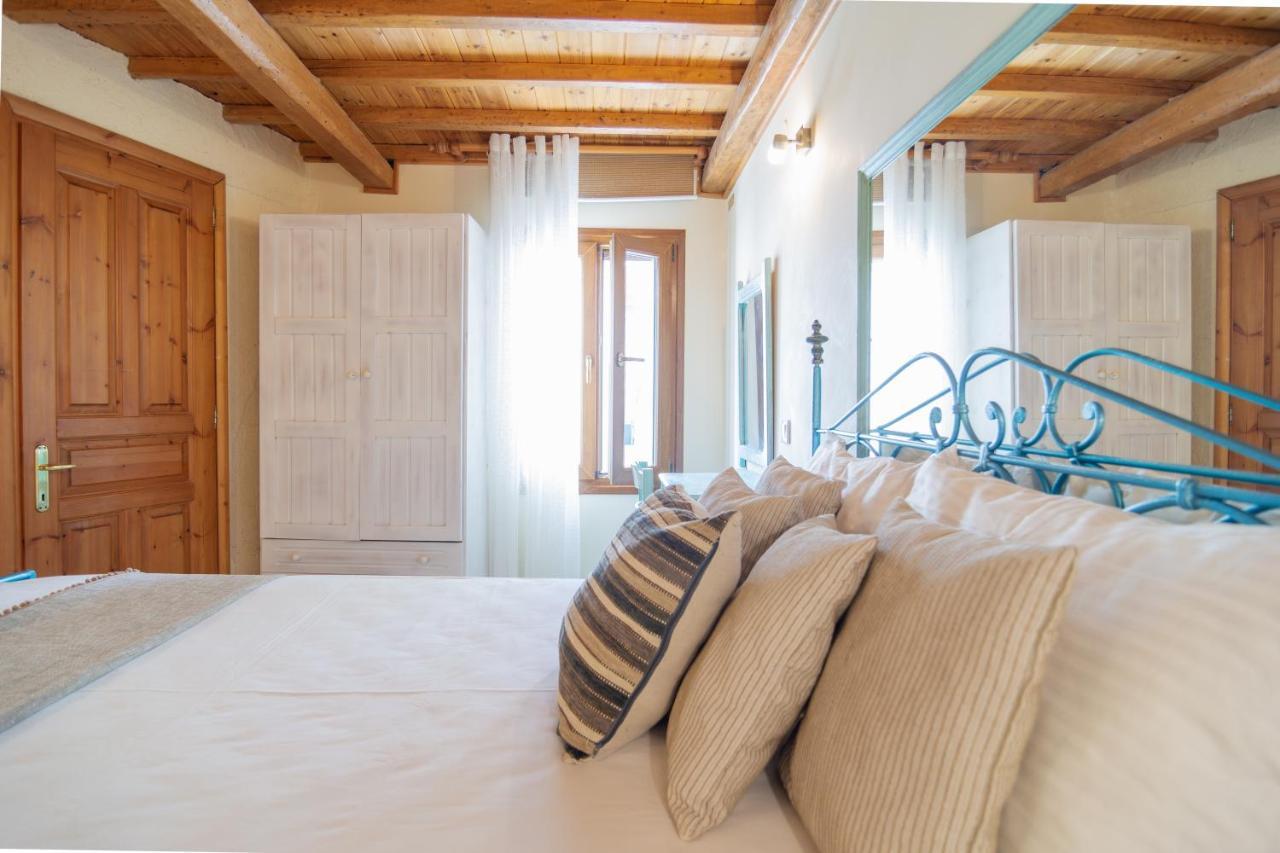 Villa Theodora View Apartments Thalia آغيوس غيوريوس باغون المظهر الخارجي الصورة