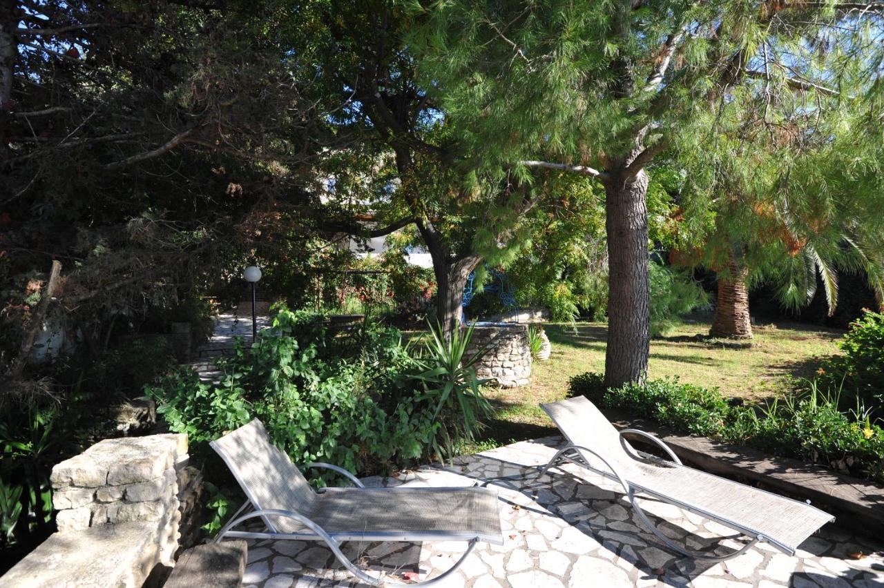 Villa Theodora View Apartments Thalia آغيوس غيوريوس باغون المظهر الخارجي الصورة